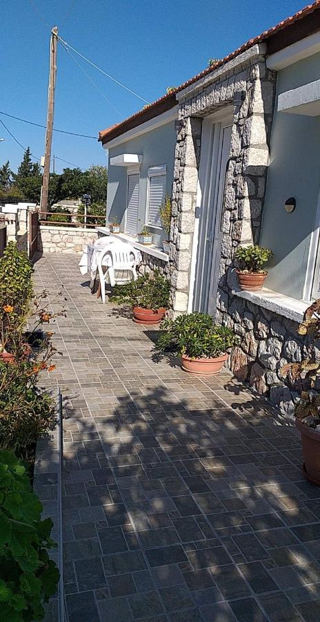 Anastasia'S Garden House เอียลิซอส ภายนอก รูปภาพ