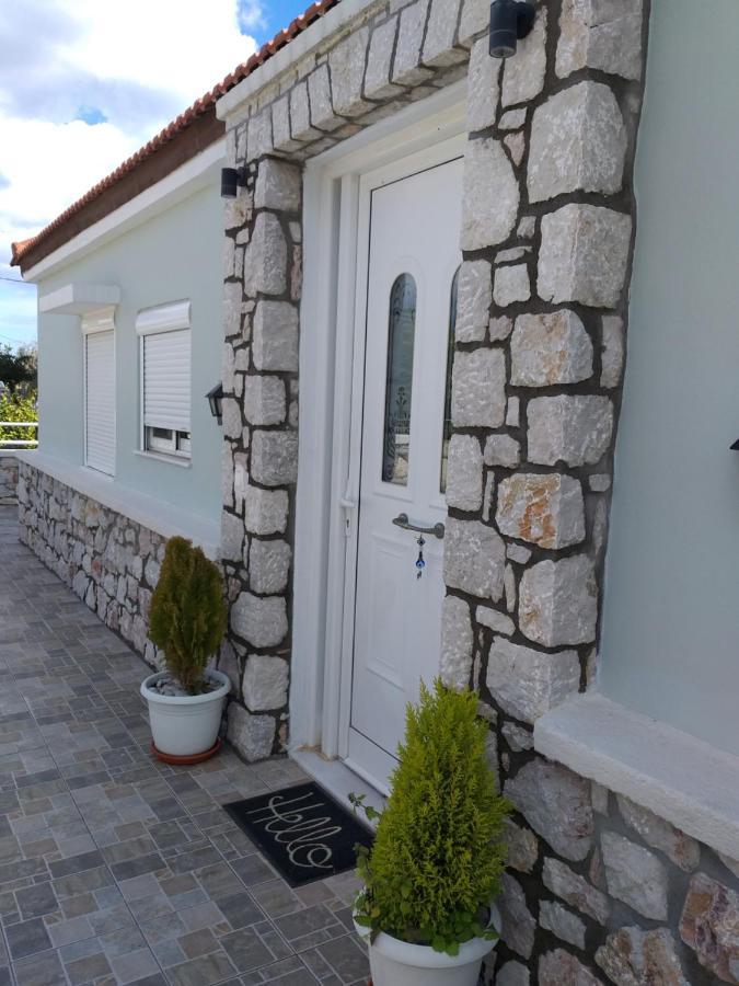 Anastasia'S Garden House เอียลิซอส ภายนอก รูปภาพ